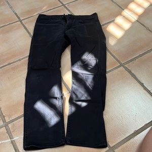 Levi Black Jeans